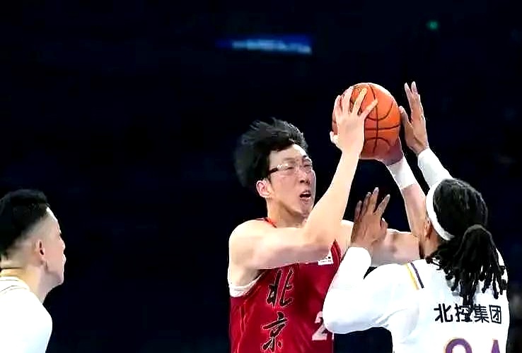 山西队表现稳定，队内士气正旺的简单介绍