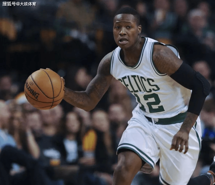 米兰体育网站入口-关于黄蜂击败步行者，罗齐尔关键三分绝杀！的信息