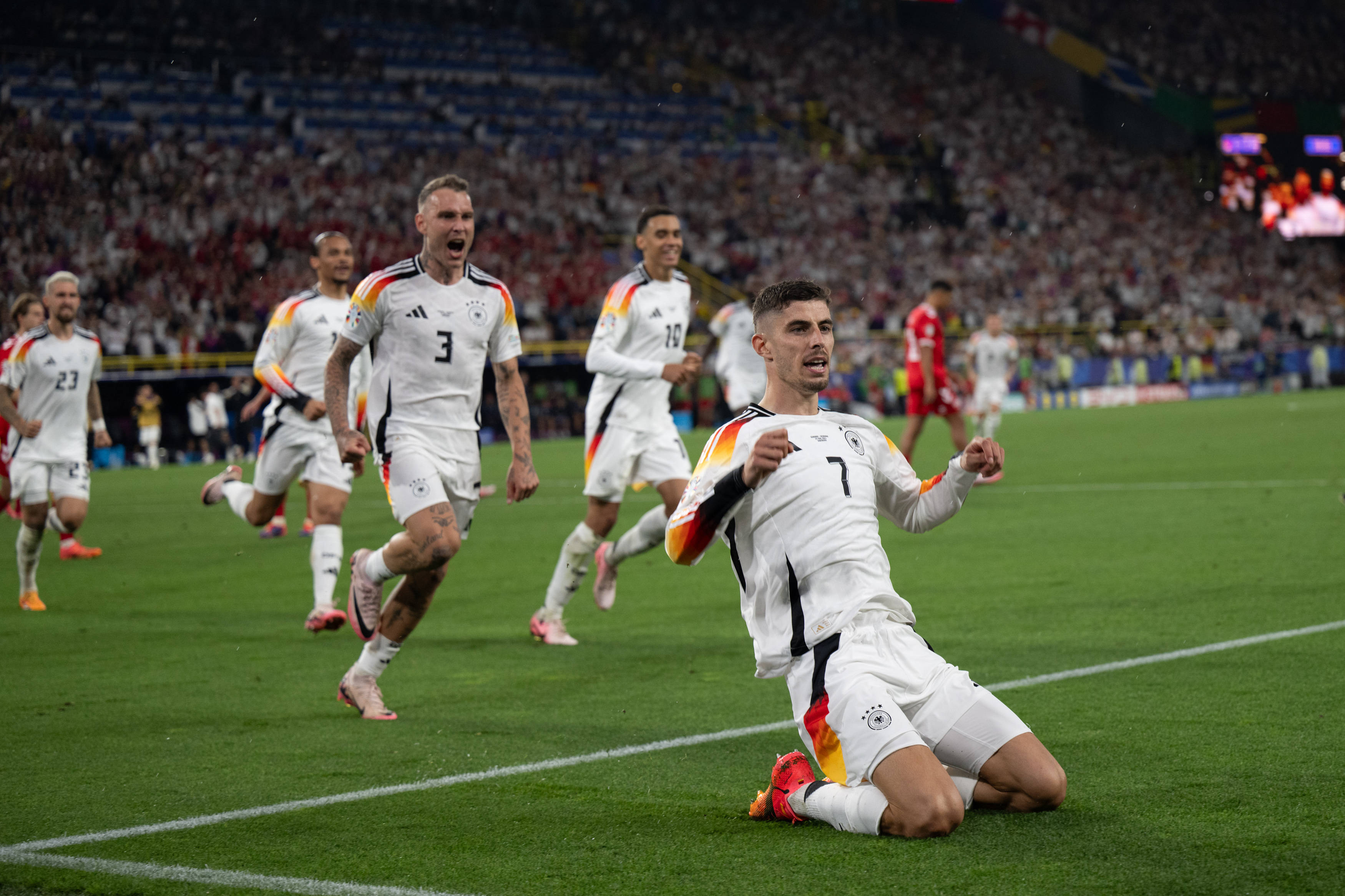 斯洛伐克队实力碾压对手，轻松晋级