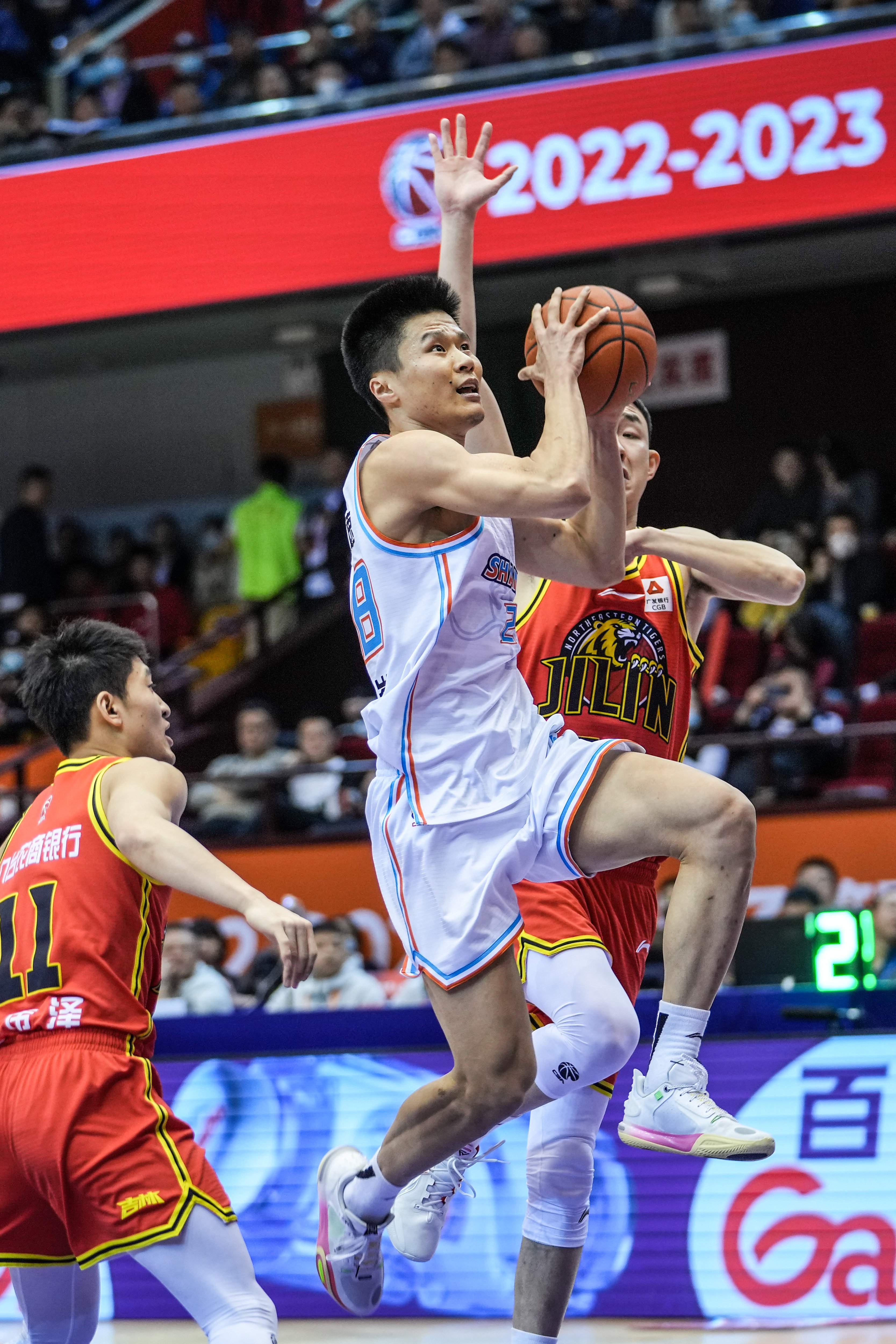 米兰体育直播-CBA与九台农商银行达成战略合作，助力农村金融发展的简单介绍